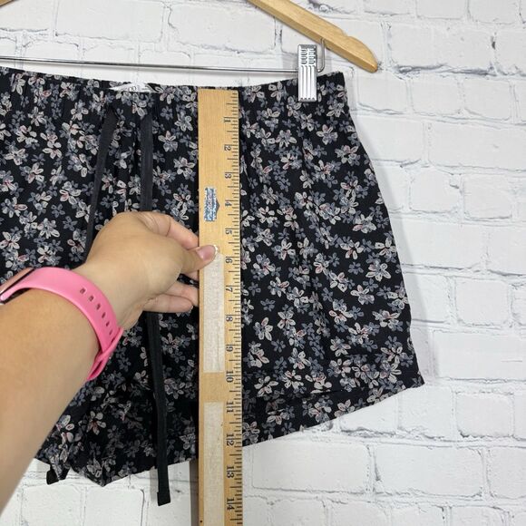 Life is Good Shorts Women Medium Cotton Pajama Floral Love Cottage Fairy - Picture 8 of 9